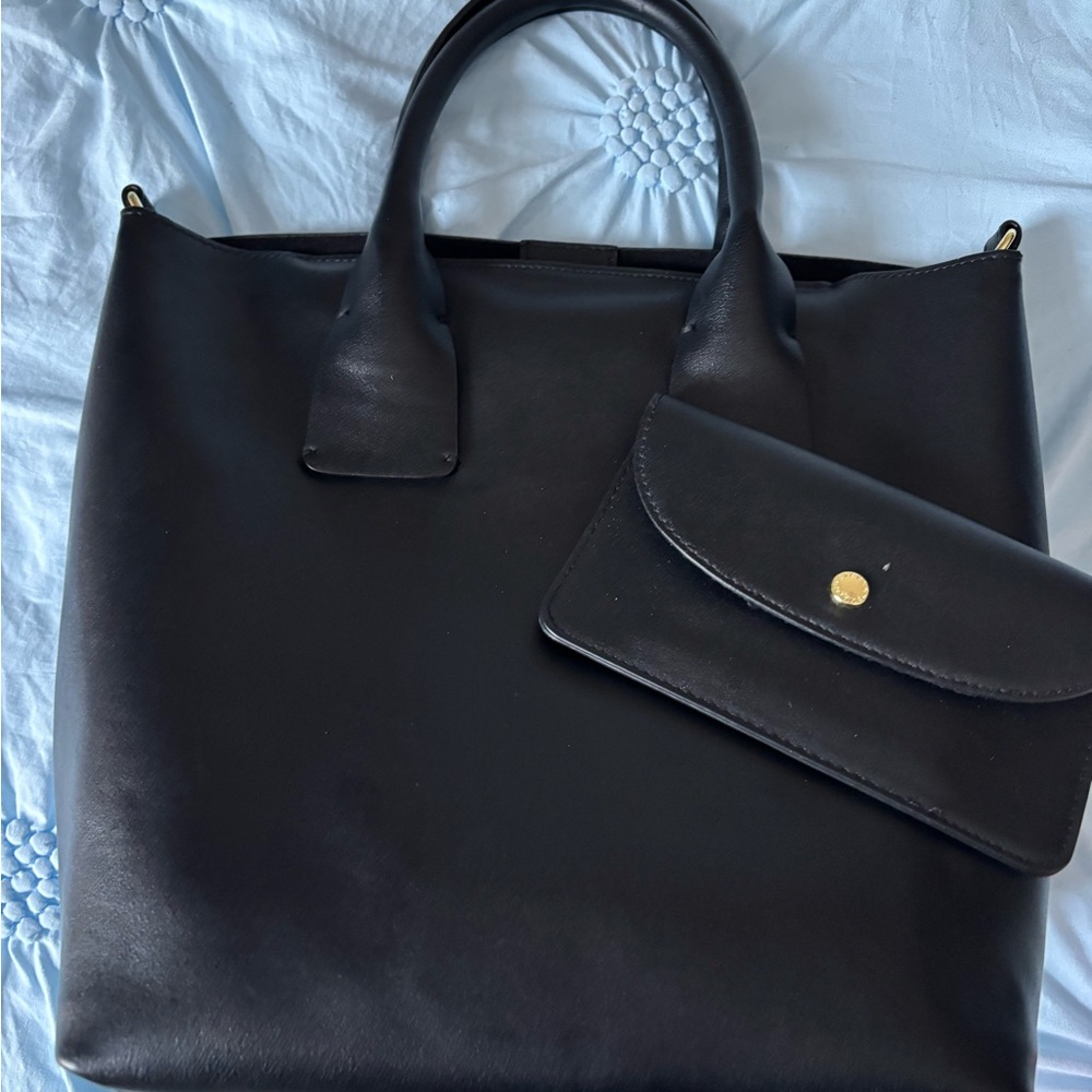 Steve Madden Black Tote Bag/Purse With Matching Pouch